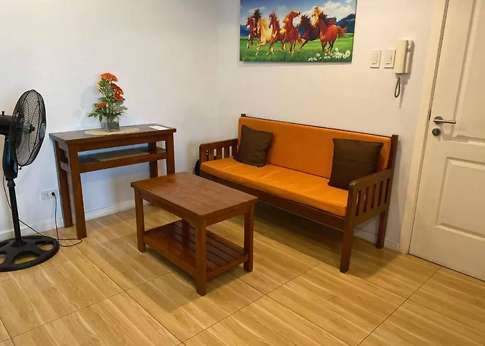 Apartment Azure C3 Balcony Wifi Near Mall Airport