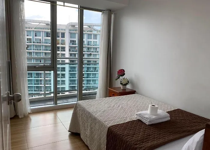 Azure C3 Balcony Wifi Near Mall Airport Manila