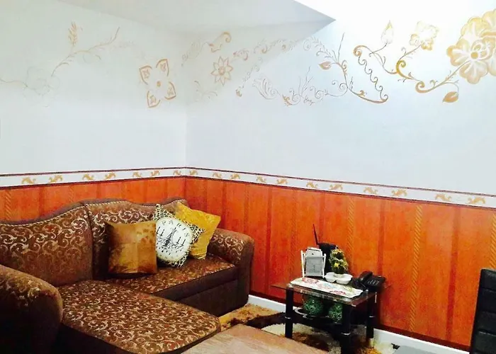 Azure C3 Balcony Wifi Near Mall Airport Apartment Manila
