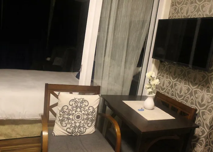 Azure C3 Balcony Wifi Near Mall Airport * Manila